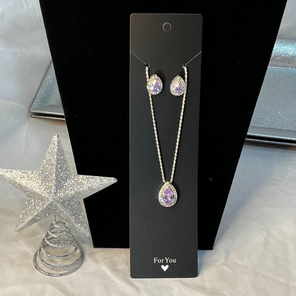 Sterling Silver Purple CZ Teardrop Necklace Earrings Jewelry Set 19 Inch